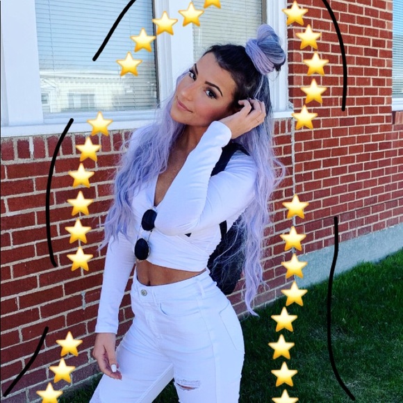 Meet your Posher, Michelle - Picture 3 of 4